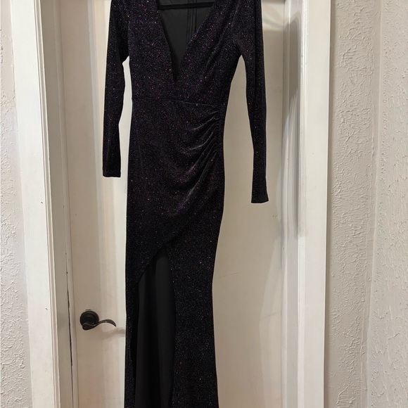 Fashion Nova Dresses & Skirts - Fashion Nova Black Ruched Long Sleeve Gown